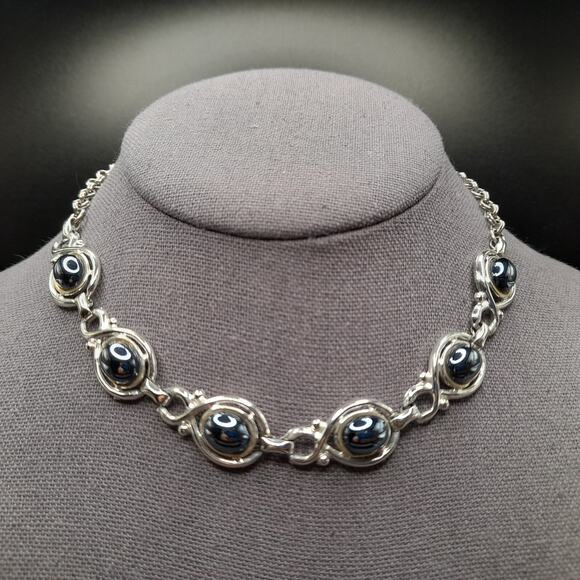 Vintage 1960s Faux Hematite Cabochon Necklace, 15 1/2", Silver Tone - Picture 1 of 10